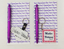 Alt 236 Kit Caneta e Chaveiro - Mulher Virtuosa Roxo - Estrela da Manh